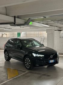 Volvo XC 60 XC60 B4 (d) AWD automatico Plus Bright N1