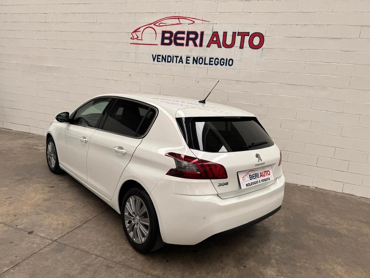 Peugeot 308 cambio manuale