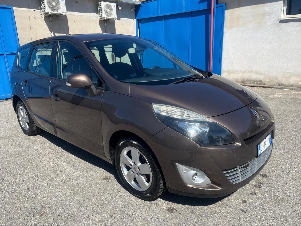 Renault scenic xmode-7 posti -1.5 dci-2011