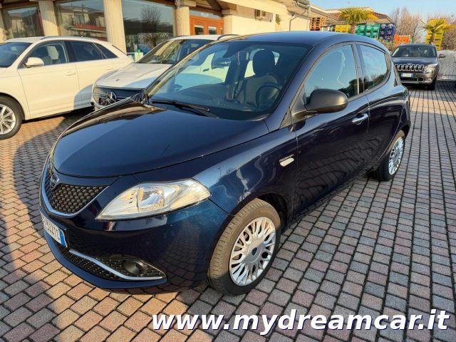 LANCIA Ypsilon 1.2 69 CV 5 porte GPL Ecochic Gold