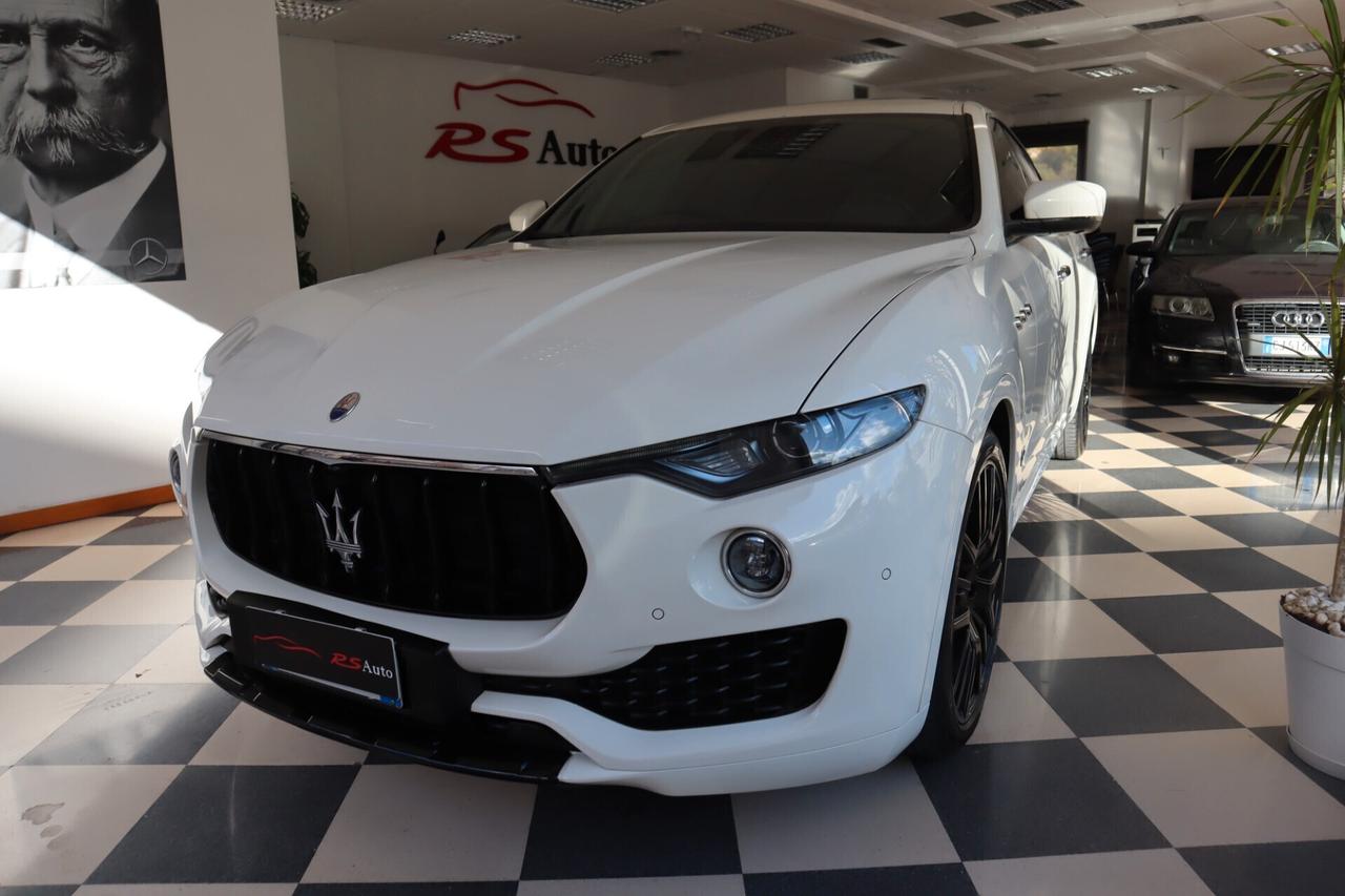 Maserati Levante V6 430 CV S AWD Gransport