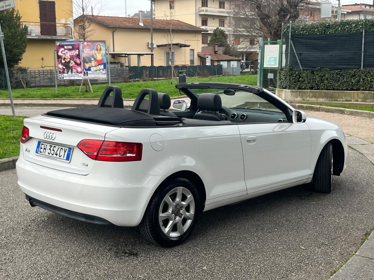 Audi A3 Cabrio 1.6 TDI NEOPATENTATI - 2011