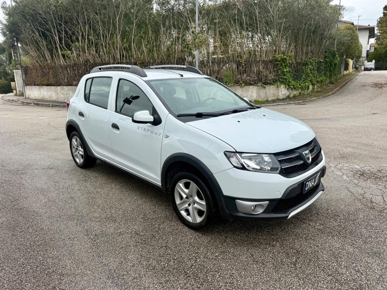 Dacia sandero stepway benzina NEOPATENTATI unipropr