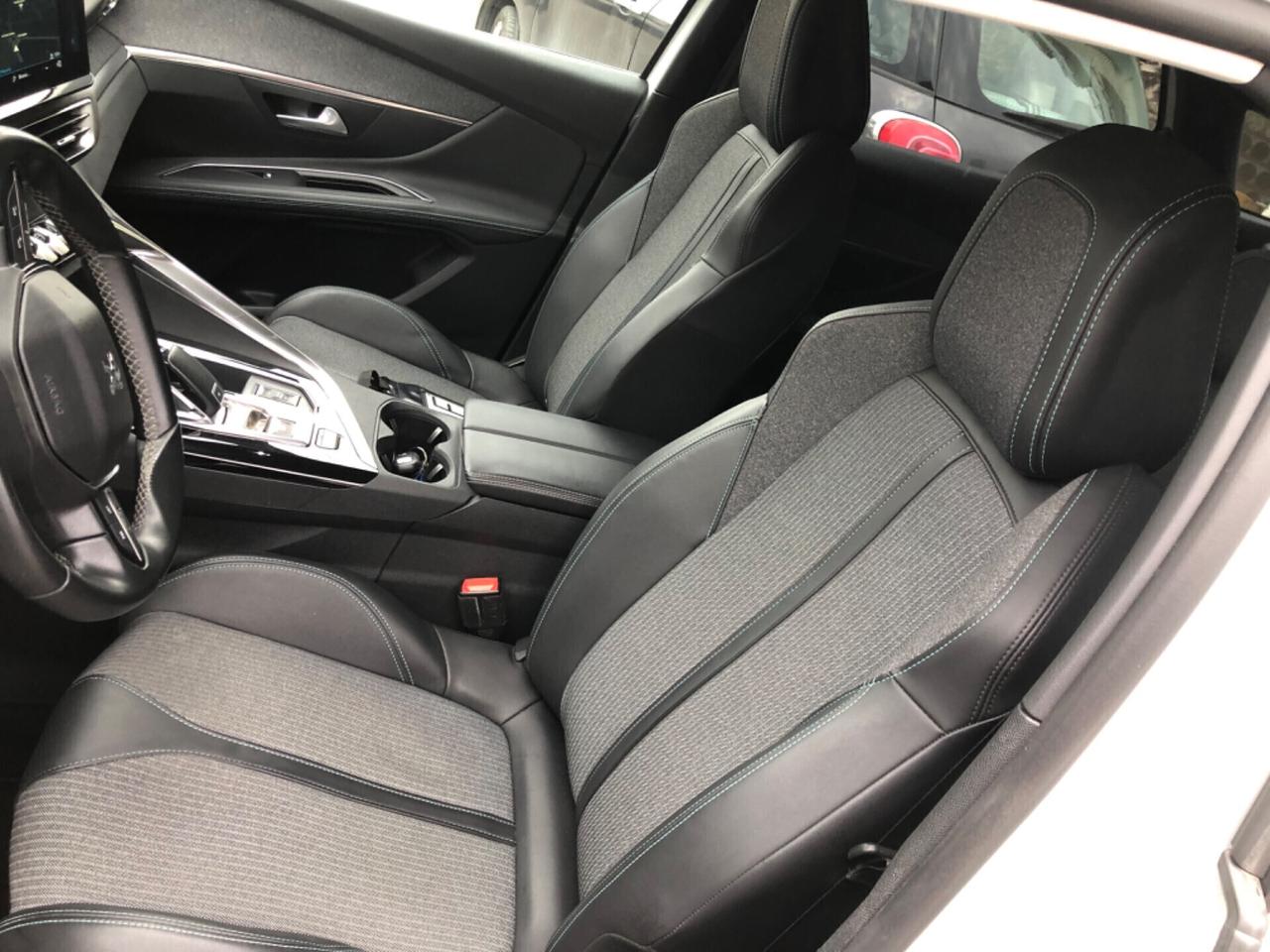 Peugeot 3008 BlueHDi 130 S&S EAT8 Allure Pack