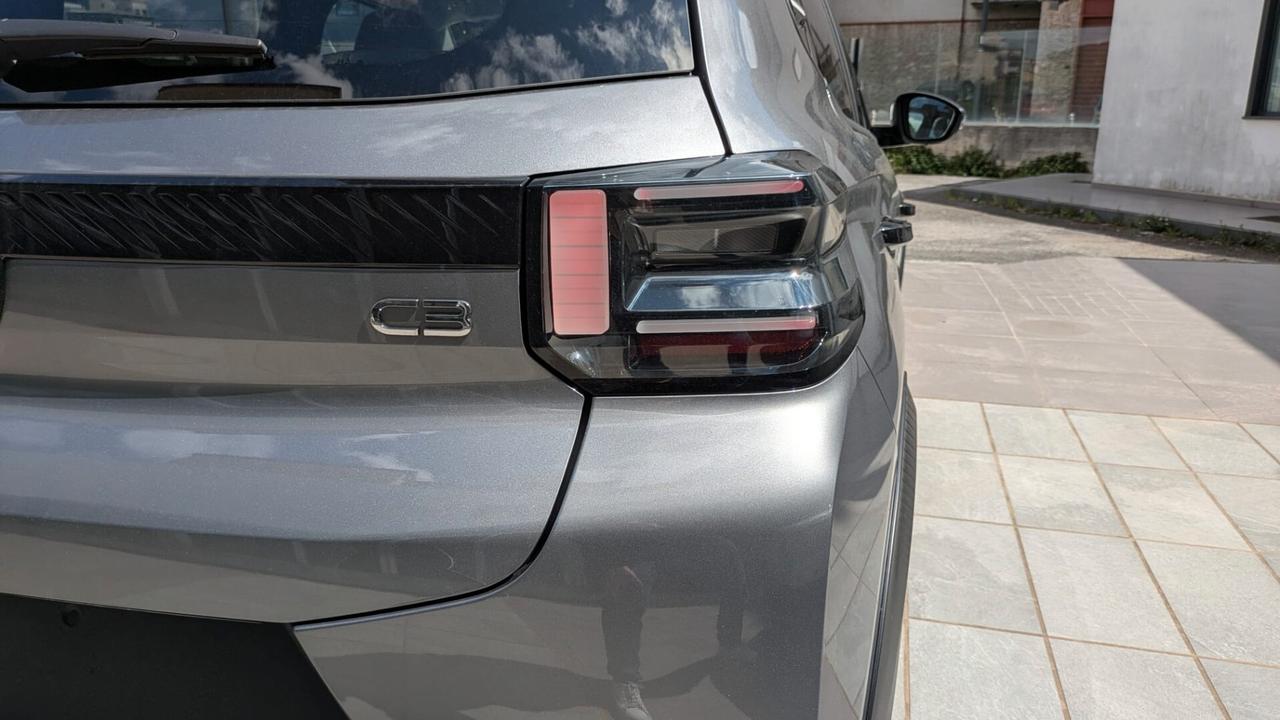 Citroen C3 110 HYBRID MAX KM0