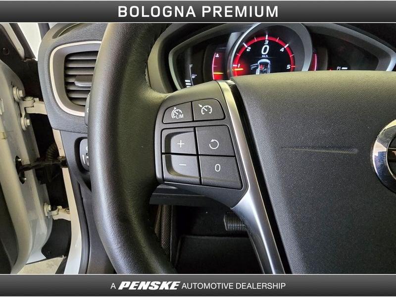 Volvo V40 Cross Country D2 Geartronic Business Plus