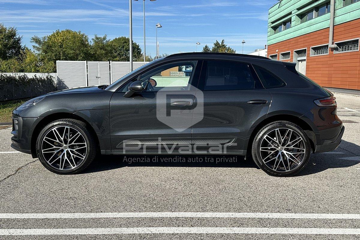 PORSCHE Macan 2.0
