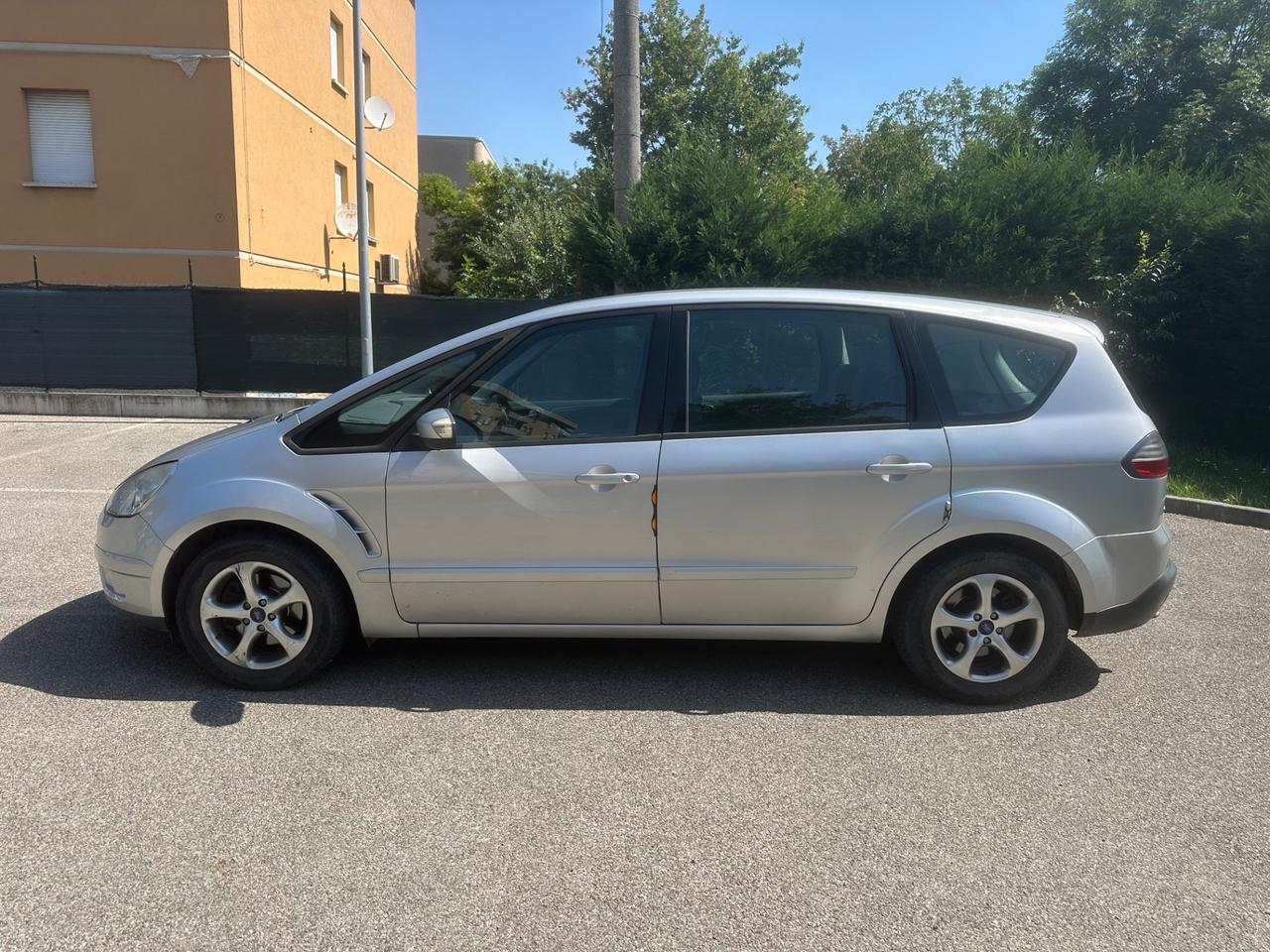 Ford S-Max 1.8 TDCi 125CV Titanium