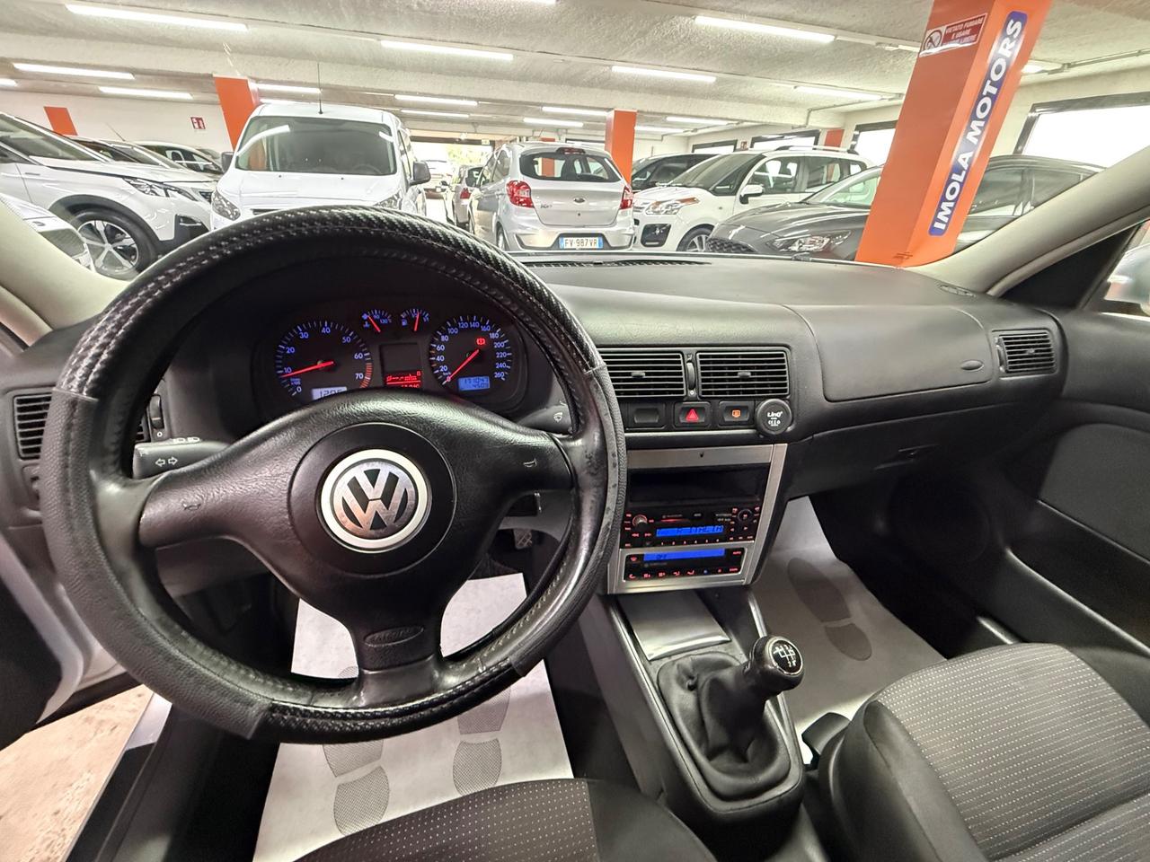 Volkswagen Golf 1.6 16V cat 5 porte Comfortline