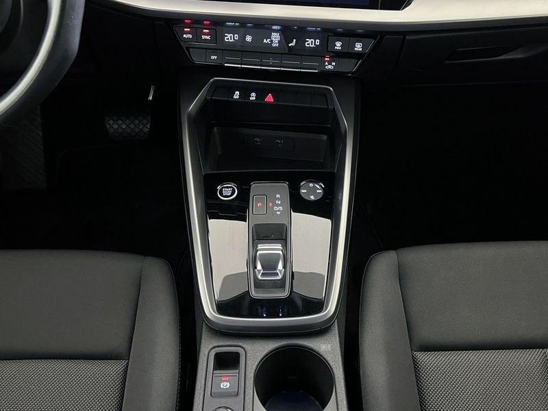 Audi A3 Sportback 30 g-tron S tronic Business