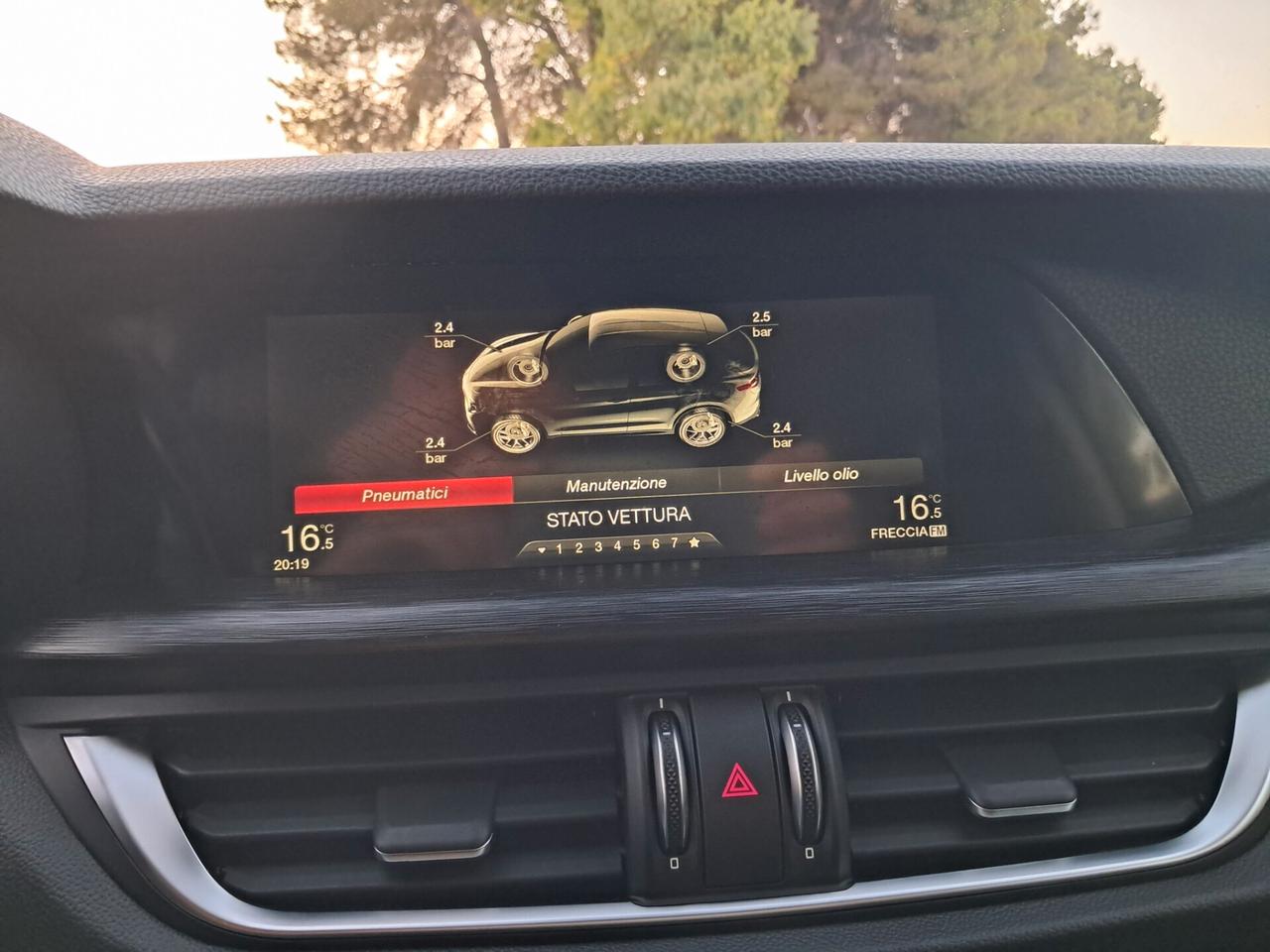 Alfa R. Stelvio 2.2 D 210cv Q4 Executive *PELLE-LED.NAVY*