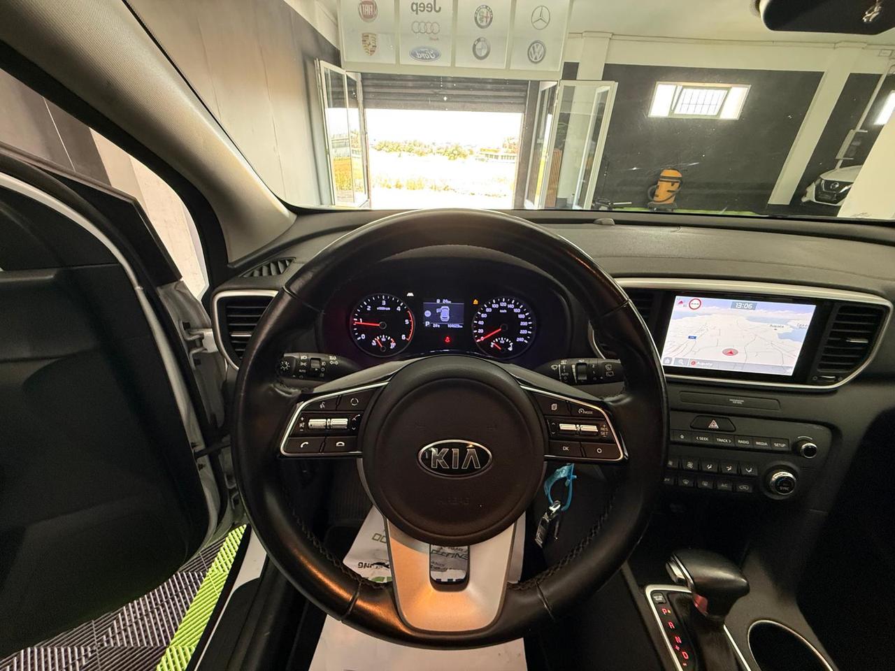 Kia Sportage 1.6 Crdi MHEV Business