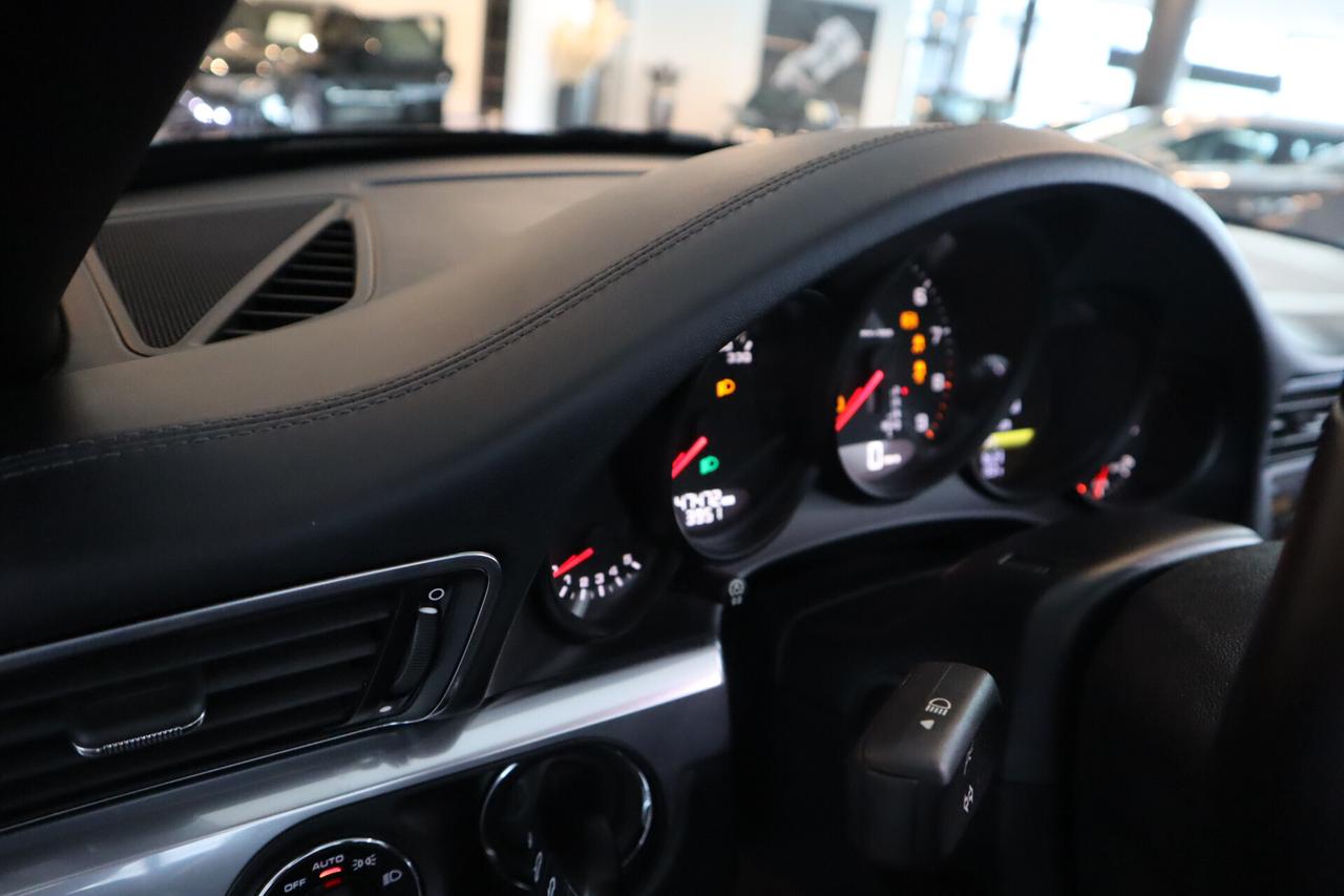 Porsche 991 3.8 Carrera S Cabriolet 47000 KM Tagliandati PORSCHE - colore originale!
