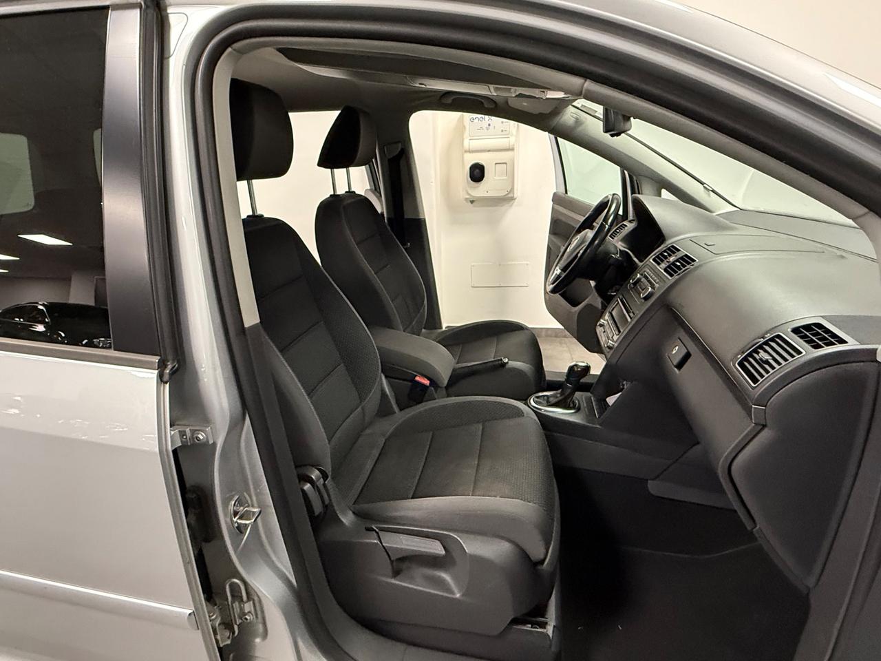 Volkswagen Touran 1.6 TDI Comfortline 7 POSTI
