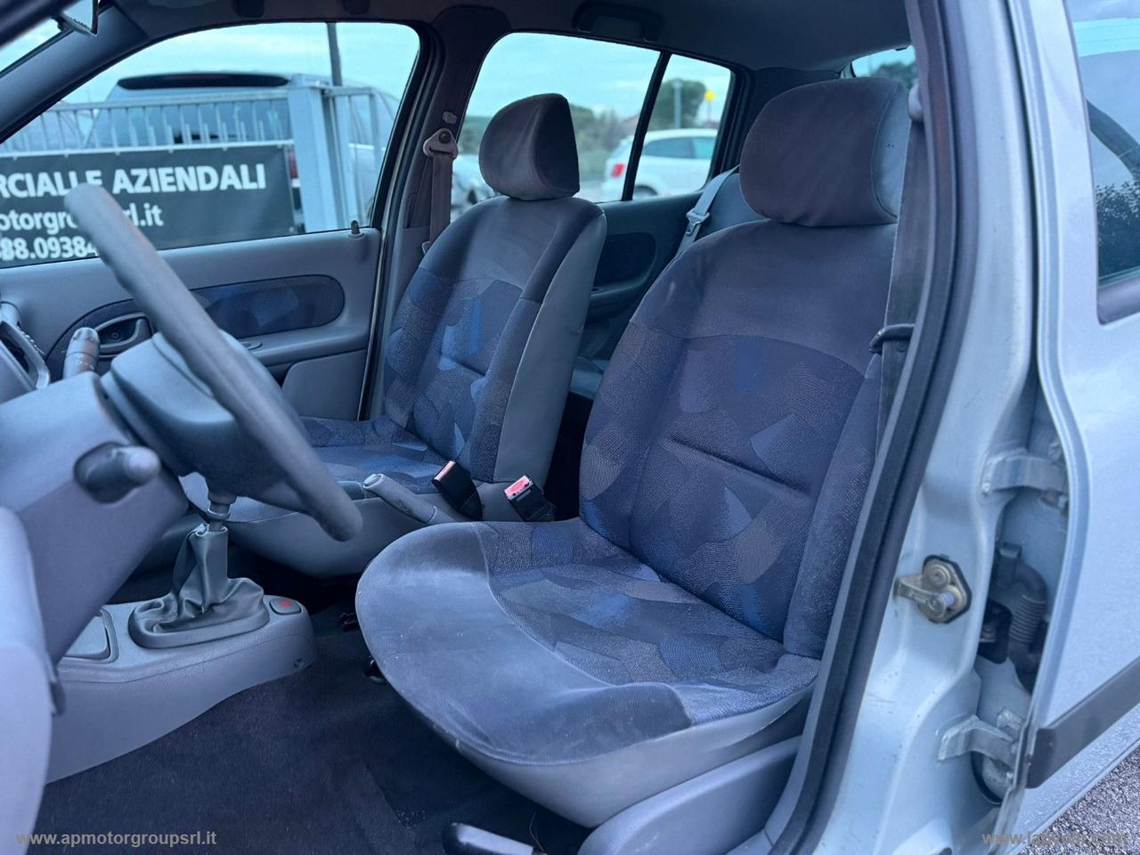 RENAULT Clio 1.2CAT 5p. RT