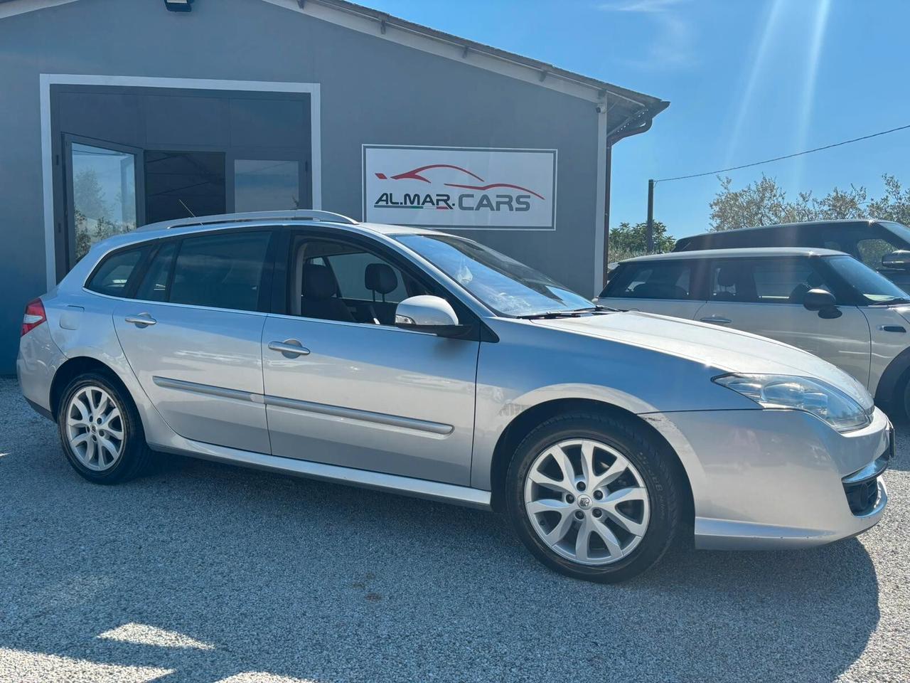 Renault Laguna 2.0 dCi 150CV SporTour