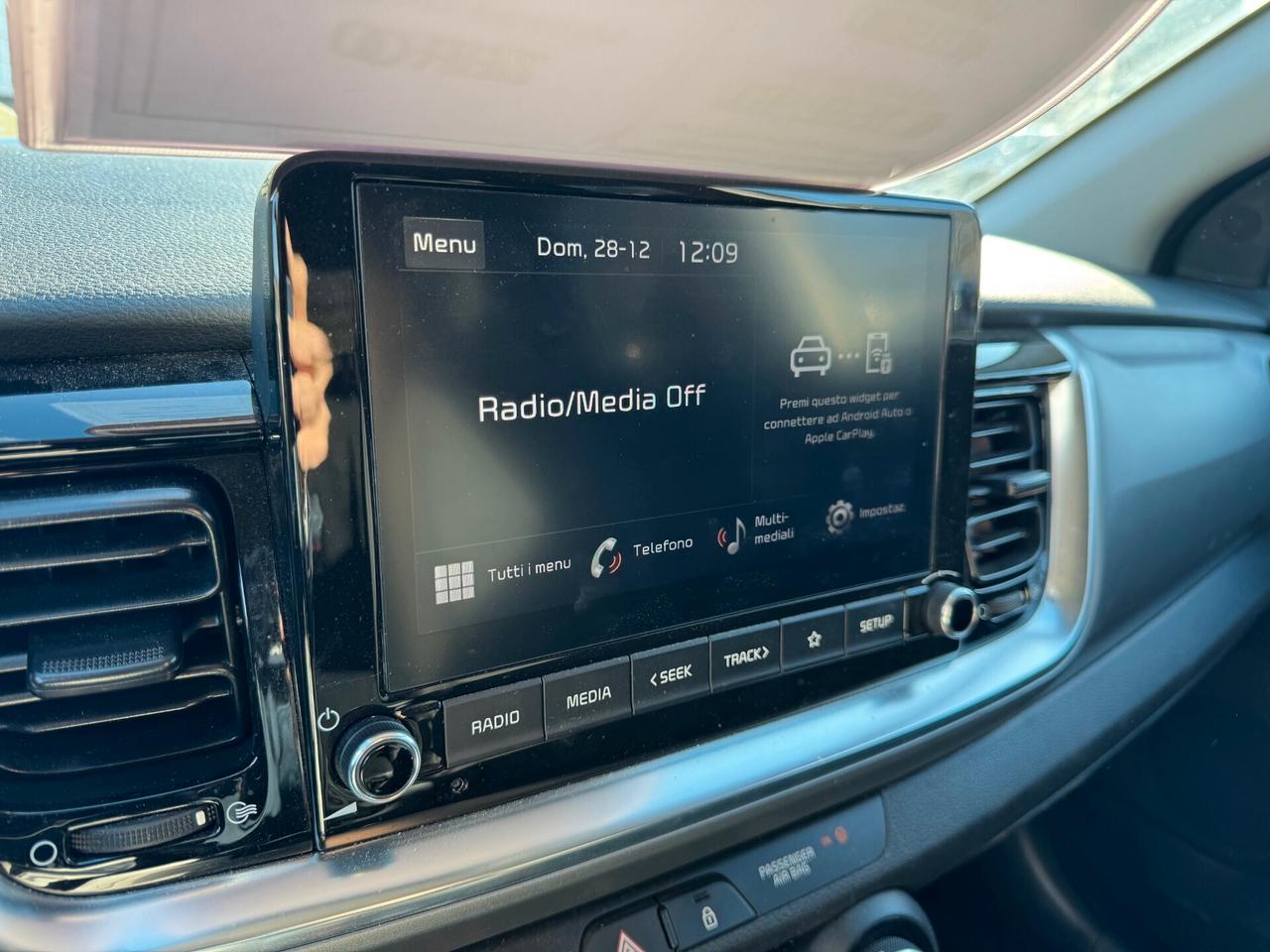 Kia Stonic 1.0cc T-GDi 120cv MHEV DCT Style