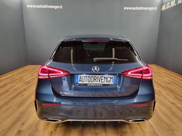 MERCEDES-BENZ A 180 d Automatic Premium