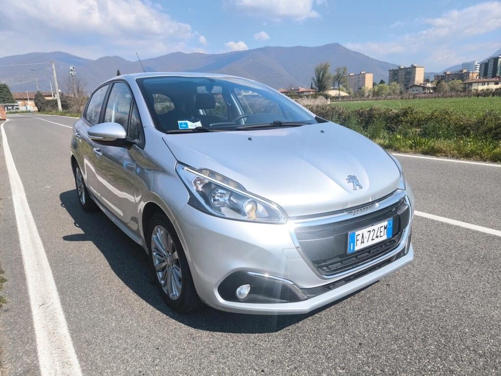 PEUGEOT 208 1,2 BENZ- KM 70000-UNIPROPRIETARIO-EURO 6