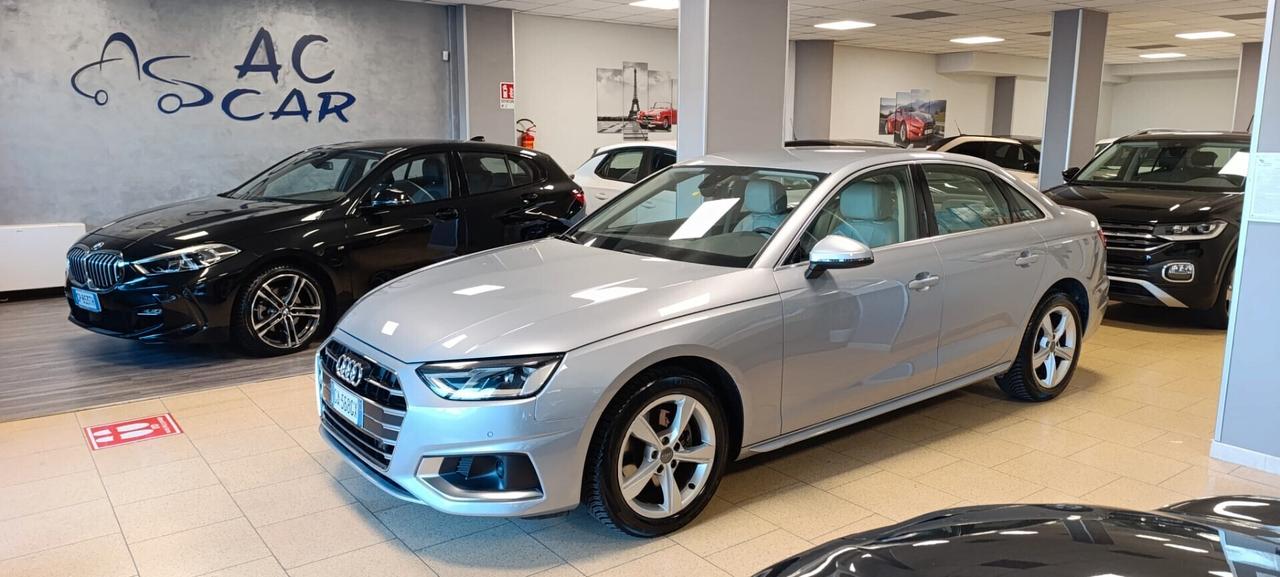 Audi A4 30 TDI/136 CV S tronic Business Advanced