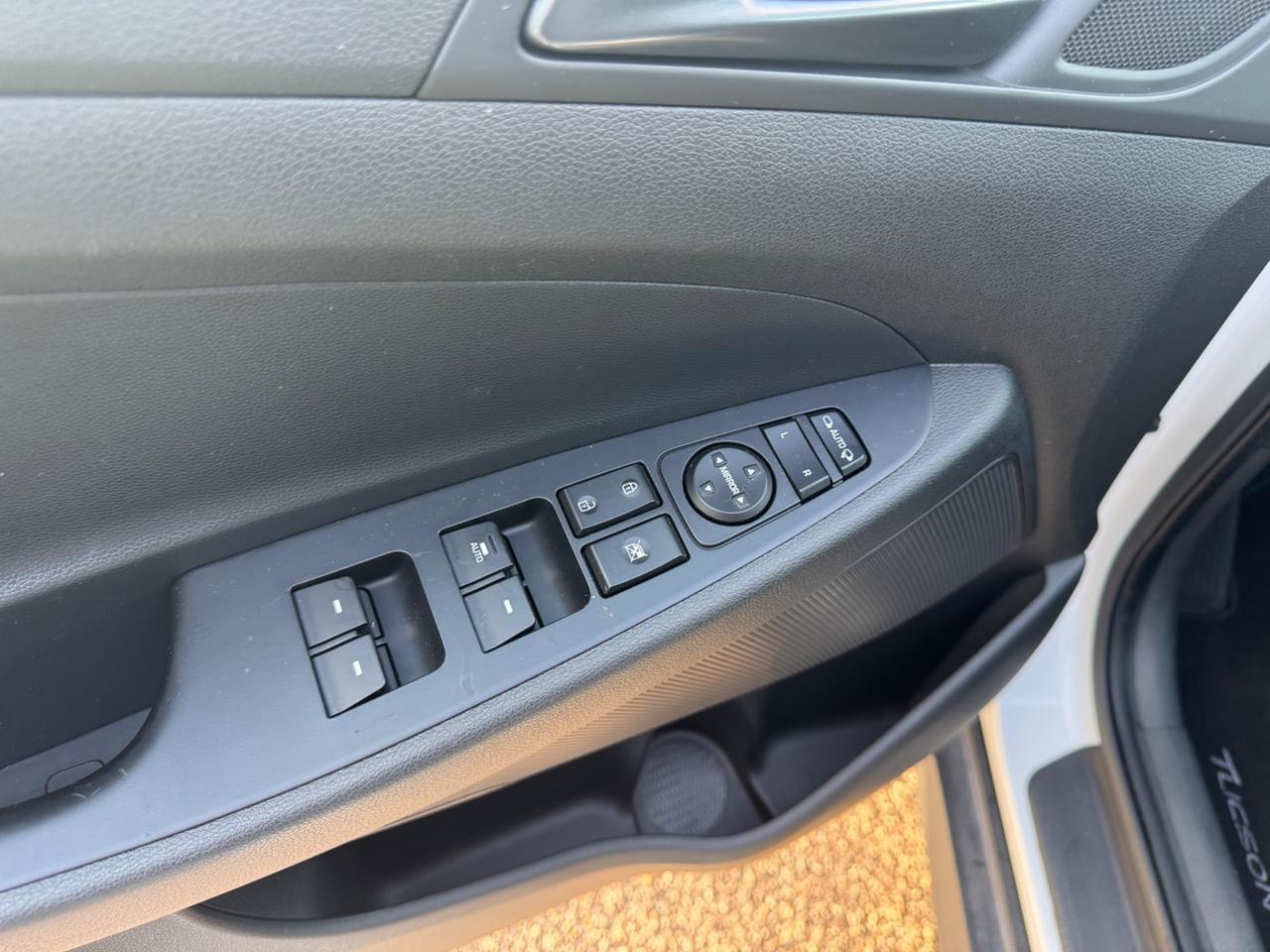 Hyundai Tucson 1.7 CRDi X-Possible FULL SERVICE NEOPATENTATI