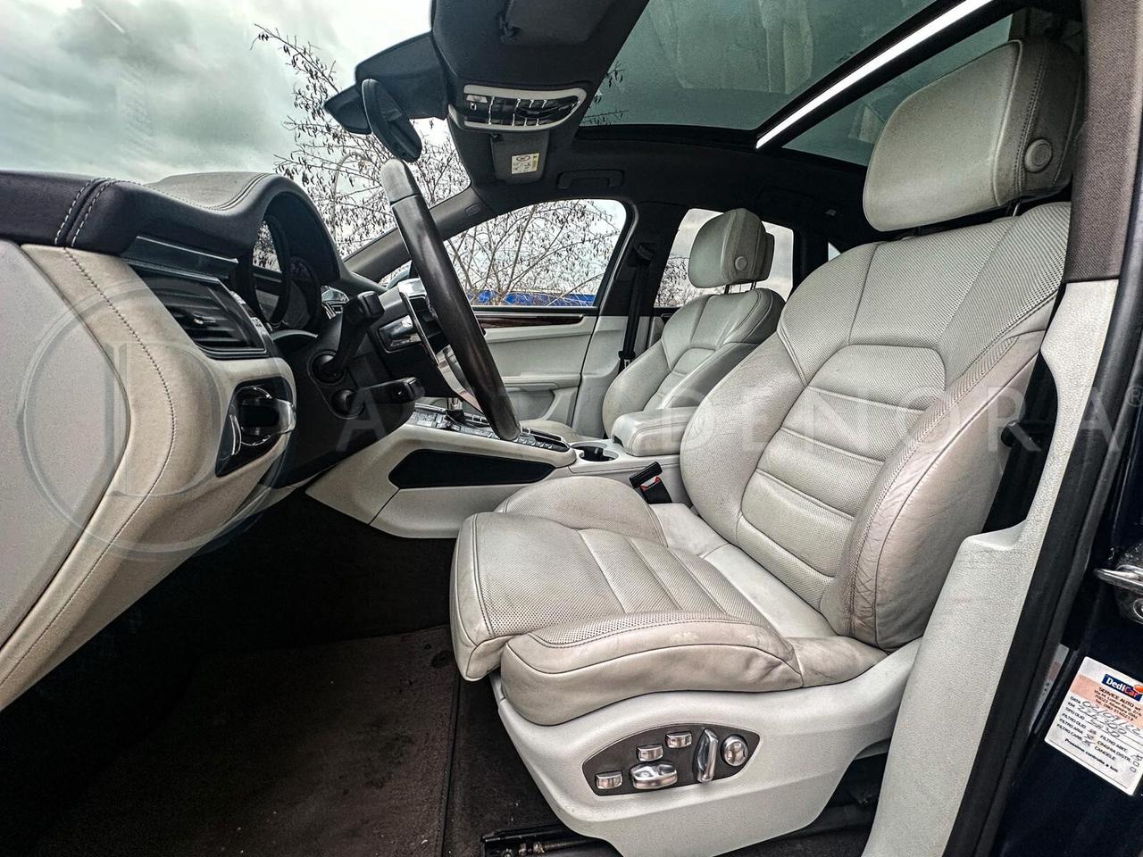 Porsche Macan 3.0d S 258 cv TETTO,LED,NAVI,PELLE