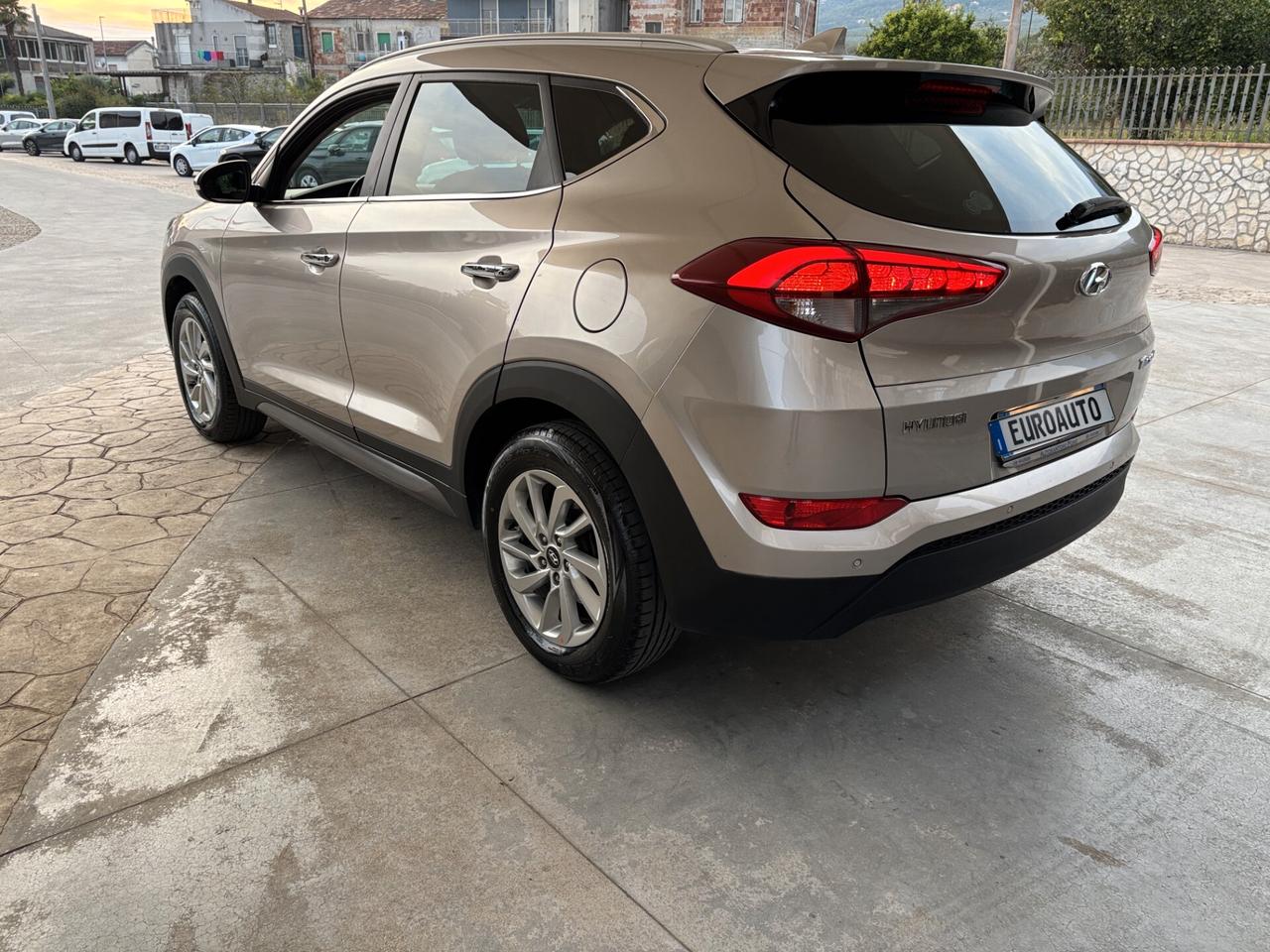 Hyundai Tucson 1.7 CRDi Comfort - 2016