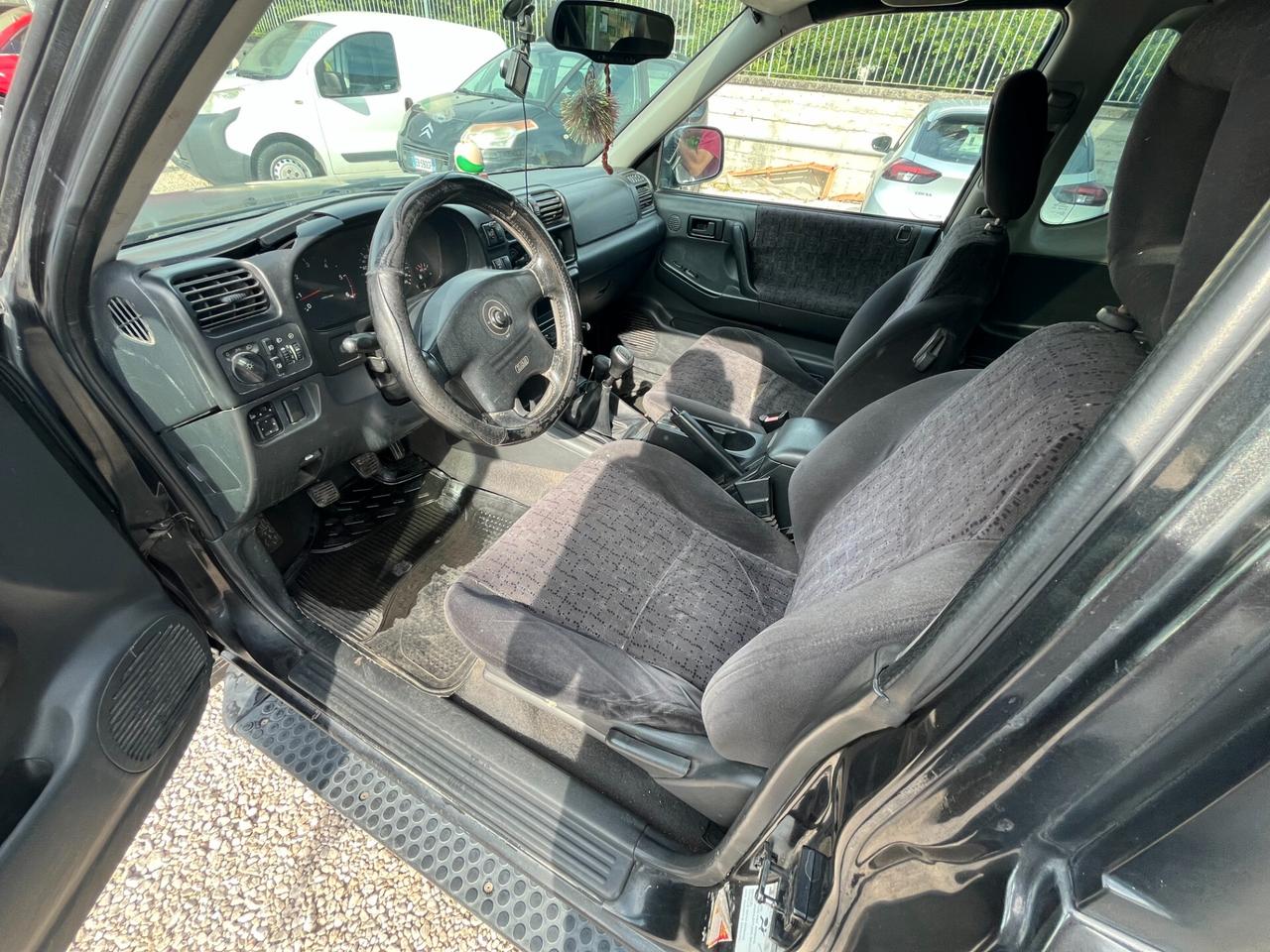 Opel Frontera 2.2 16V DTI 3 porte 1999