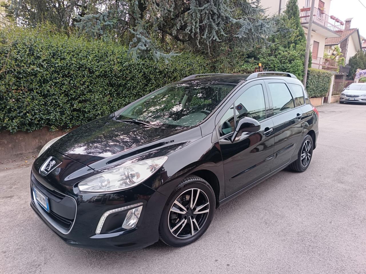 Peugeot 308 1.6 8V HDi 93CV 5p. 2013 ok neo patente