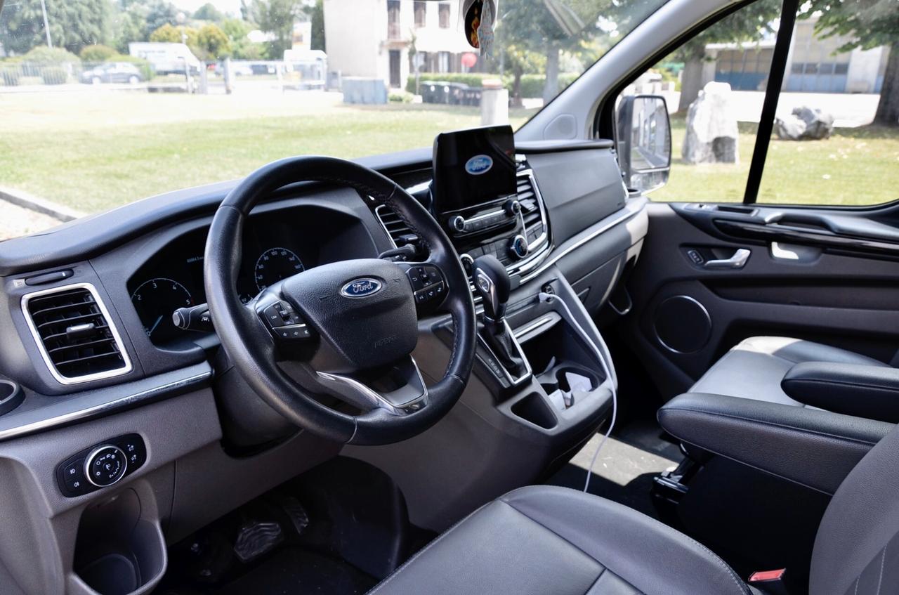 FORD TOURNEO CUSTOM 2.0 ECOBLUE TITANIUM X 185cv AUTO, 8 POSTI, UFF ITALIANA, SERVICE UFF FORD, EURO 6D, RETROCAMERA, APPLE ANDROID, PERMUTE