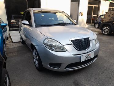 Lancia Ypsilon 1.2 Argento