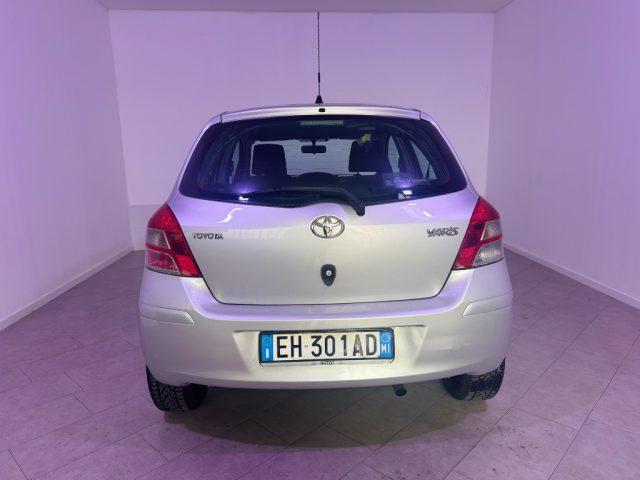 TOYOTA Yaris 1.3 5 porte M-MT Sol