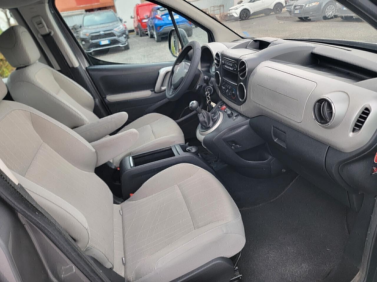 Peugeot Partner Tepee 1.6 HDi 90CV Premium