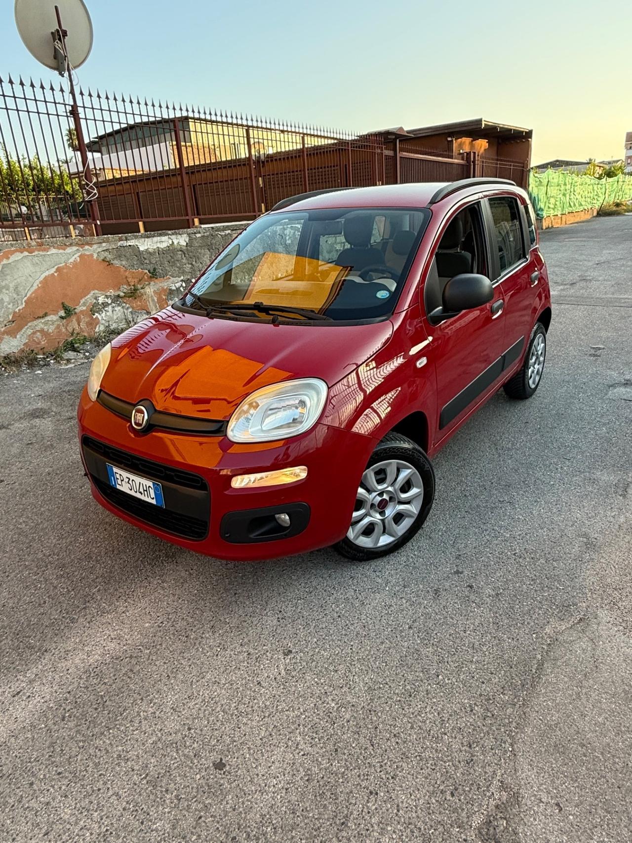 Fiat Panda 0.9 TwinAir Turbo Natural Power Lounge
