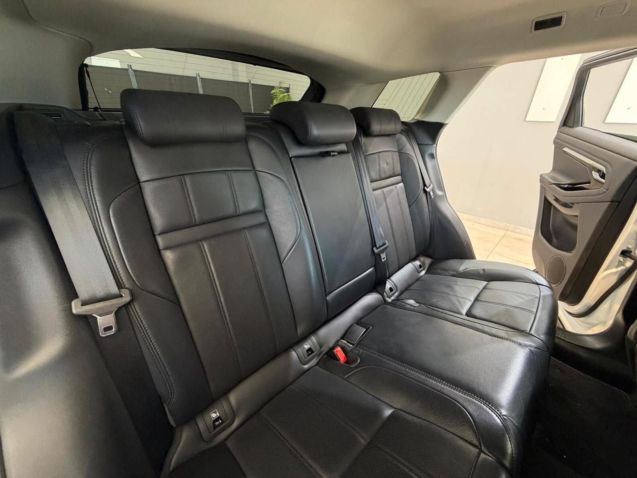 Land Rover Range Evoque 2.0D I4-L.Flw 150CV AWD Aut R-Dynamic HSE