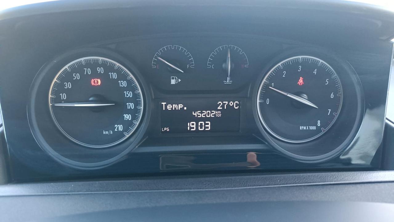 Lancia Ypsilon 1.2 69 CV 5 porte GPL Ecochic Gold