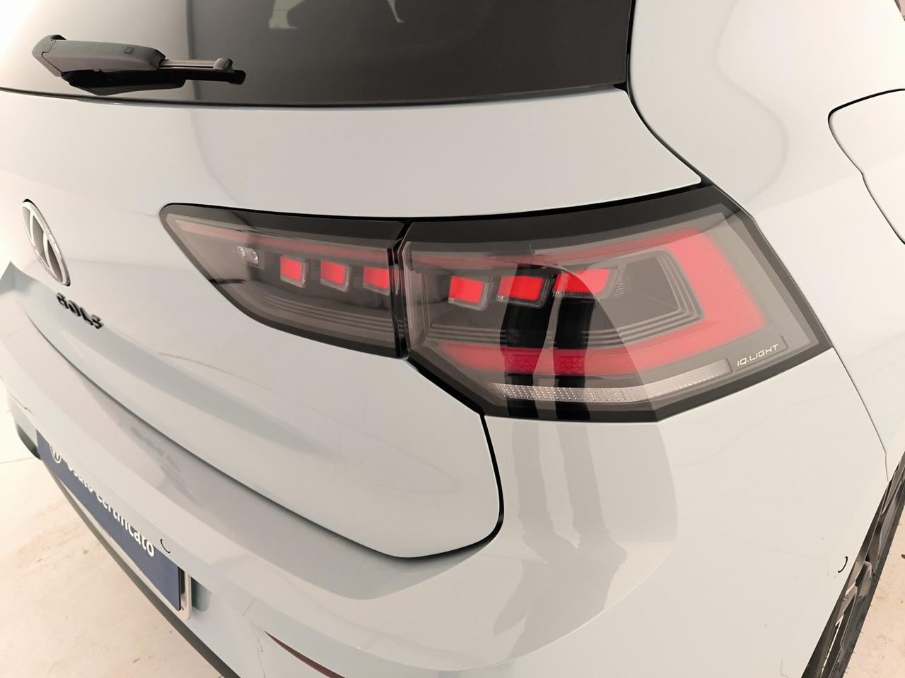 Volkswagen Golf 1.5 etsi r-line plus 150cv dsg