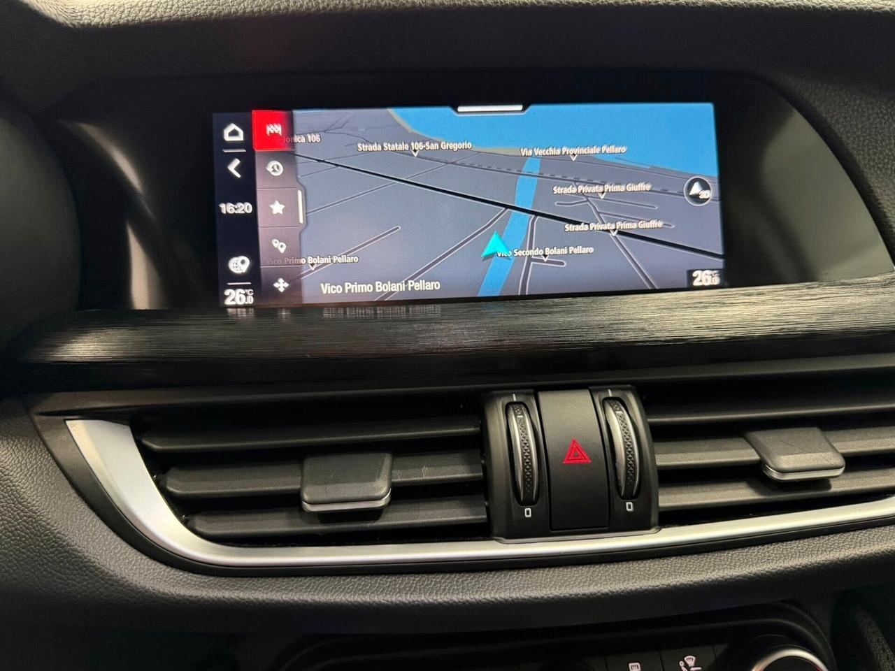 Alfa Romeo Stelvio 2.2 Turbodiesel 160 CV AT8 RWD Business