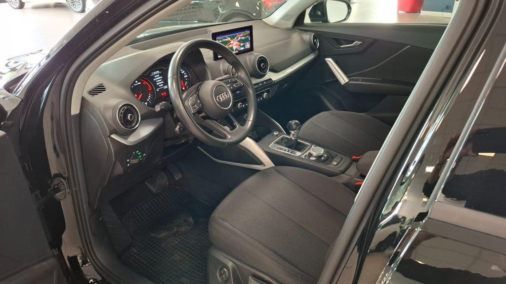 AUDI Q2 30 TDI S tronic Business