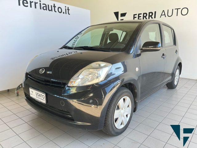 DAIHATSU Sirion 1.3 16V 4WD Mio