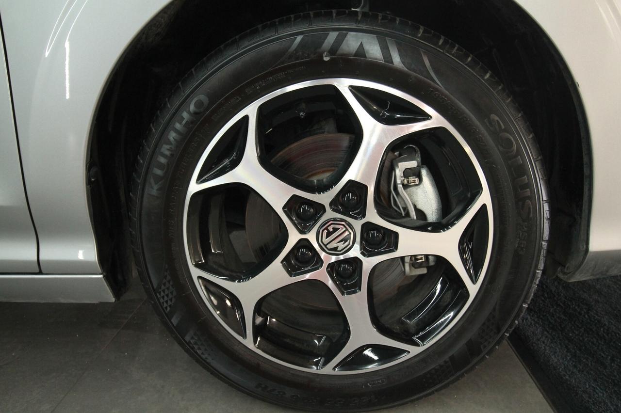 MG 3 1.5 102 CV HYBRID + LUXURY
