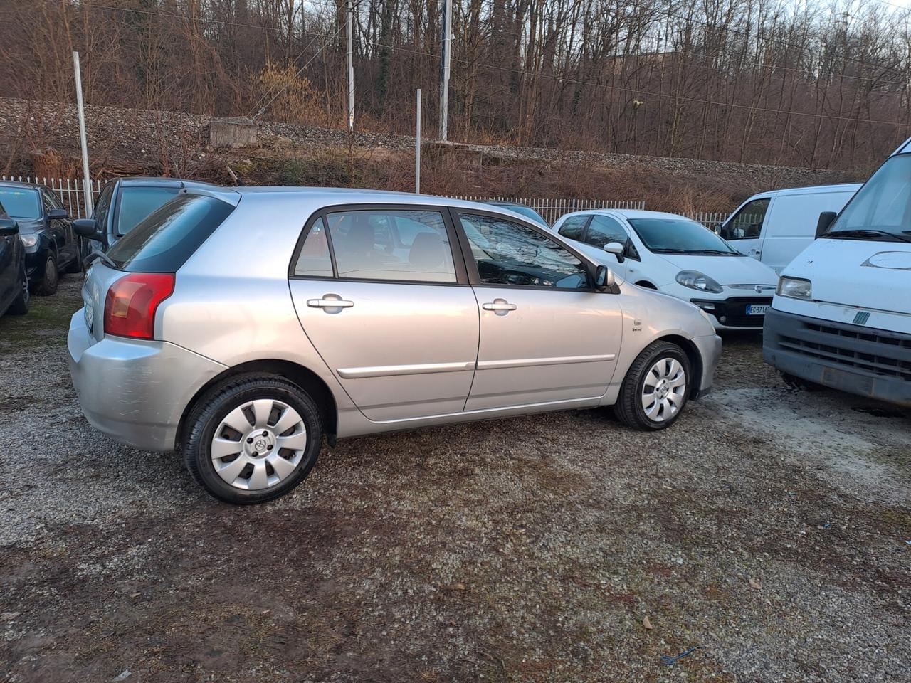 Toyota Corolla 1.6 benzina 16V 5 porte