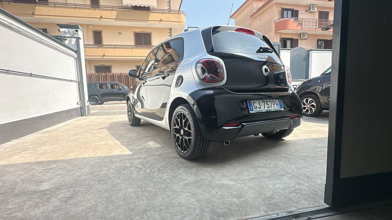 Smart ForFour 70 1.0 Youngster
