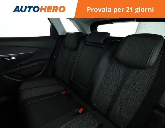 PEUGEOT 3008 BlueHDi 130 S&S Allure