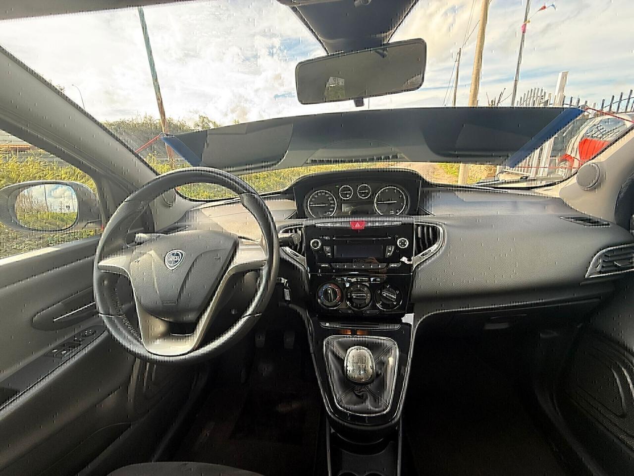 Lancia Ypsilon 1.3 MJT 16V 95 CV 5 porte S&S Platinum
