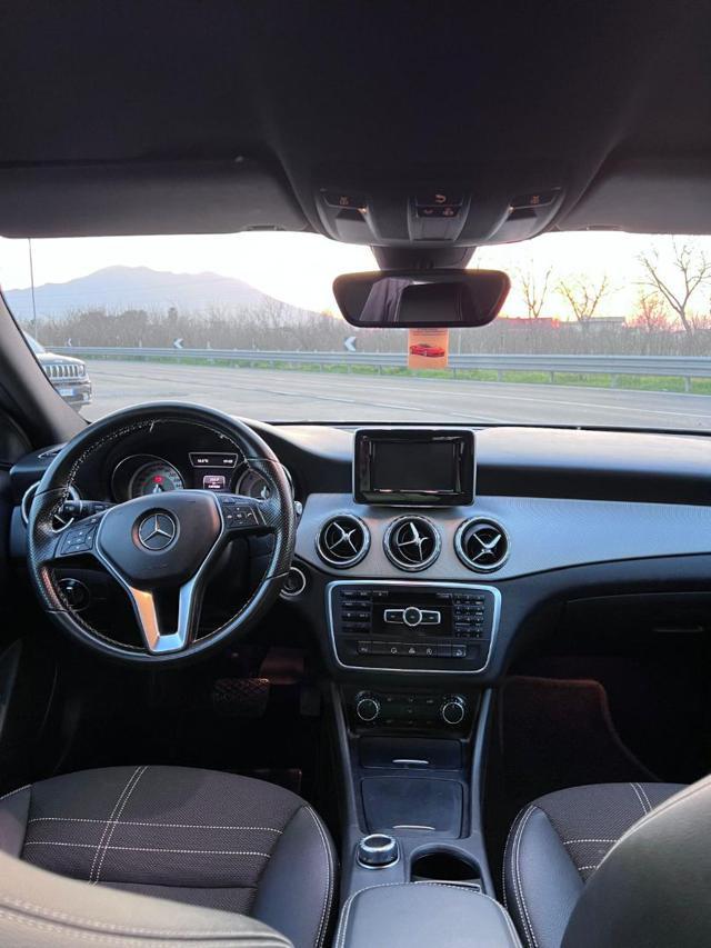 MERCEDES-BENZ GLA 220 CDI Automatic 4Matic Premium