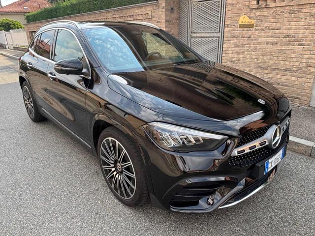 MERCEDES-BENZ GLA 200 d Automatic AMG Line Premium