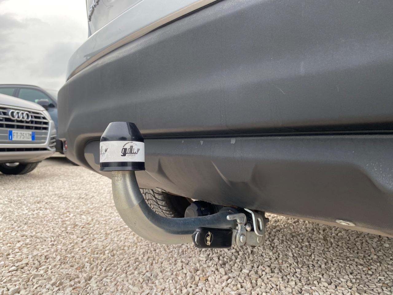 Nissan Qashqai 1.5 dCi Tekna GANCIO TRAINO,TELECAMERE 360*,NEOPATENTATI UNICO PROPIETARIO