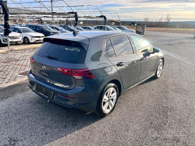 VOLKSWAGEN Golf 2.0 TDI 150 CV DSG SCR Life