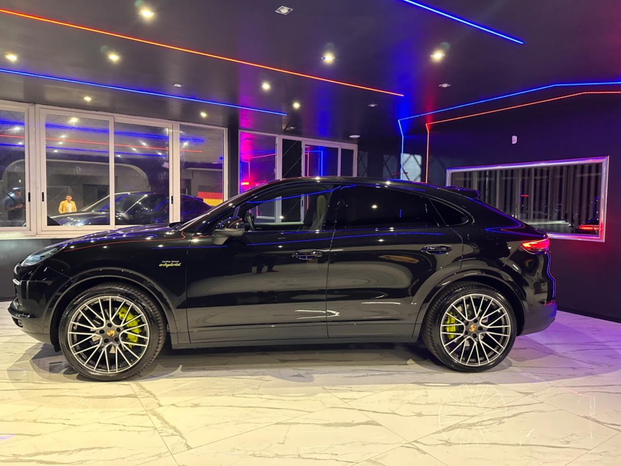 Porsche Cayenne e-hybrid Platinum